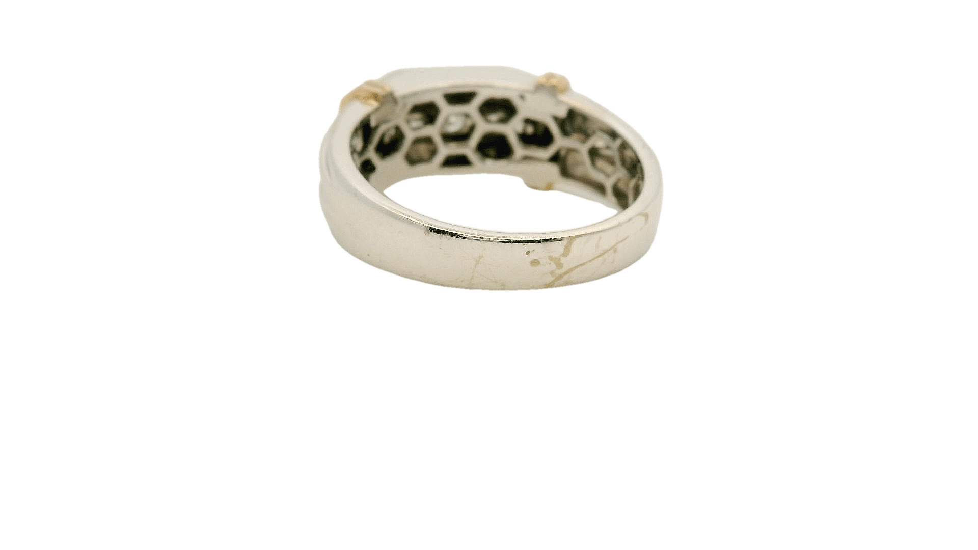 Elegant Diamond Ring - Royal Class Jewels