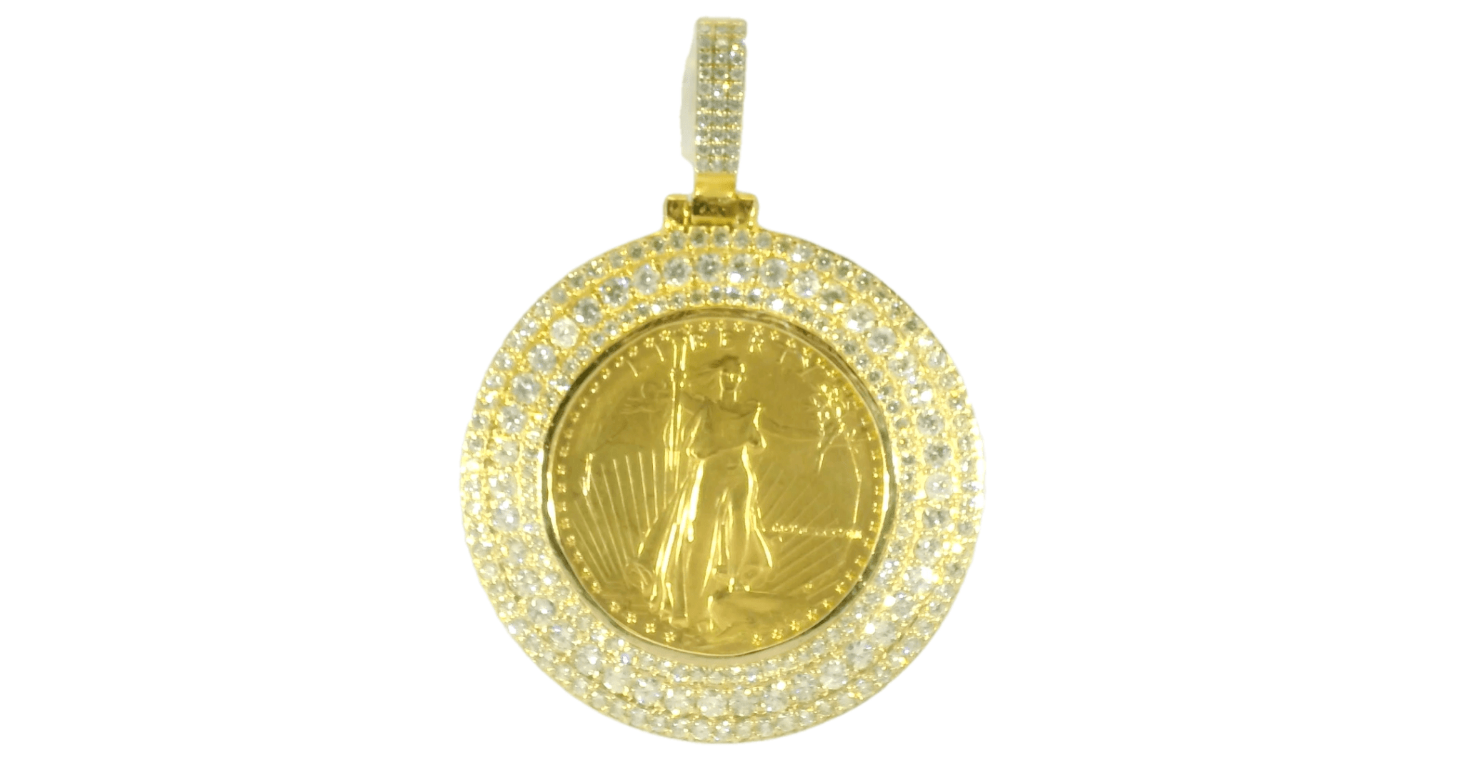 Elegant Gold Pendant with Diamond Accents - Royal Class Jewels