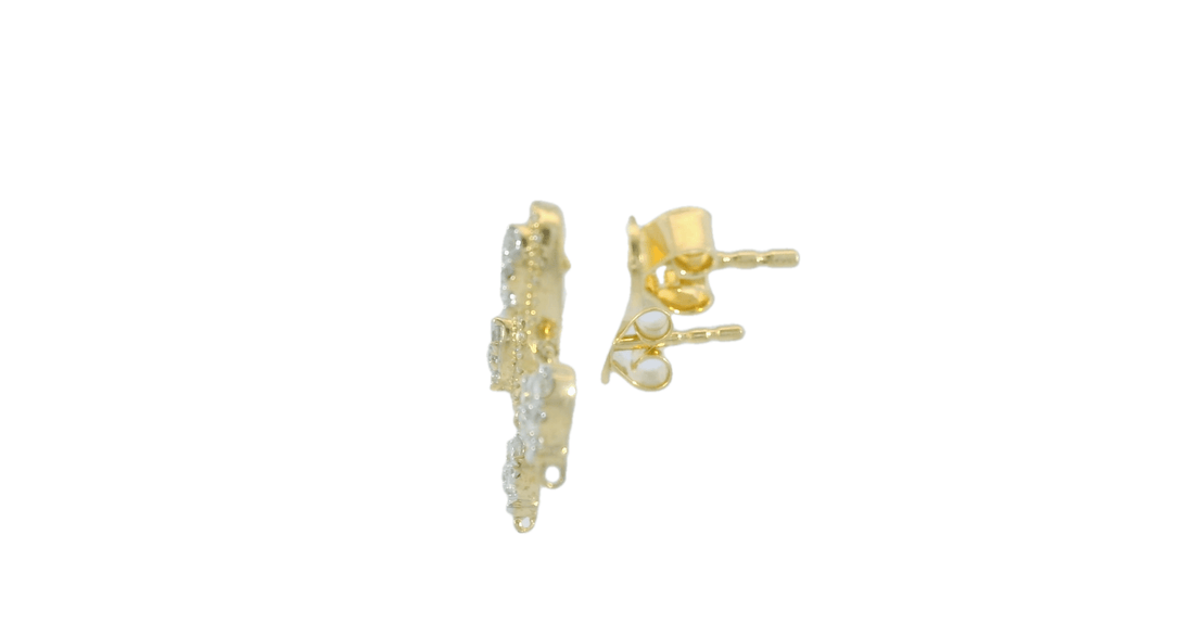 Elegant Heart - Shaped Diamond Earrings - Royal Class Jewels